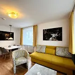Alpgold C1 Oder Alpherz A8 Montana Haus